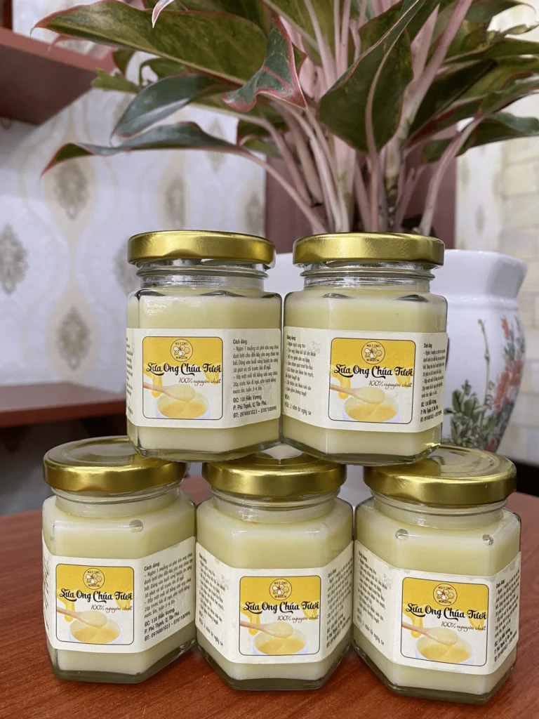 Sữa ong chúa có tác dụng gì cho da mặt? Cách đắp mặt nạ sữa ong chúa hiệu quả 7 Image 39