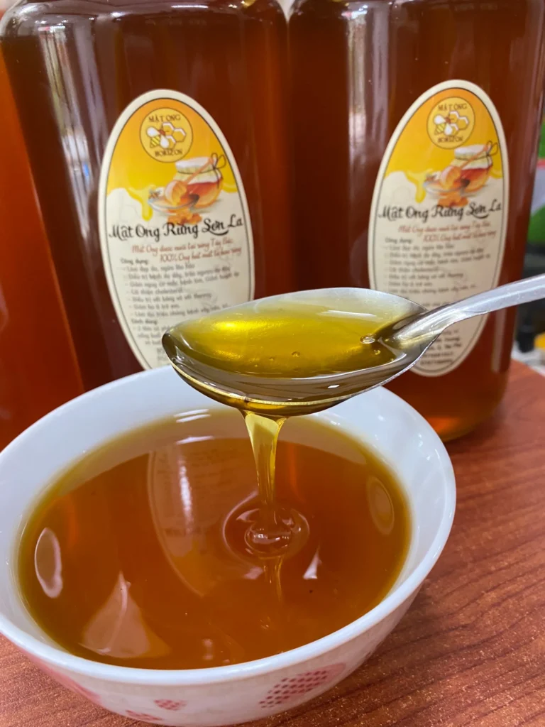 NHỮNG LƯU Ý KHI SỬ DỤNG MẬT ONG NUÔI CÀ PHÊ 7 Z3291696534259_ad5af73eb7d71a197f8f9acac6648c52 1