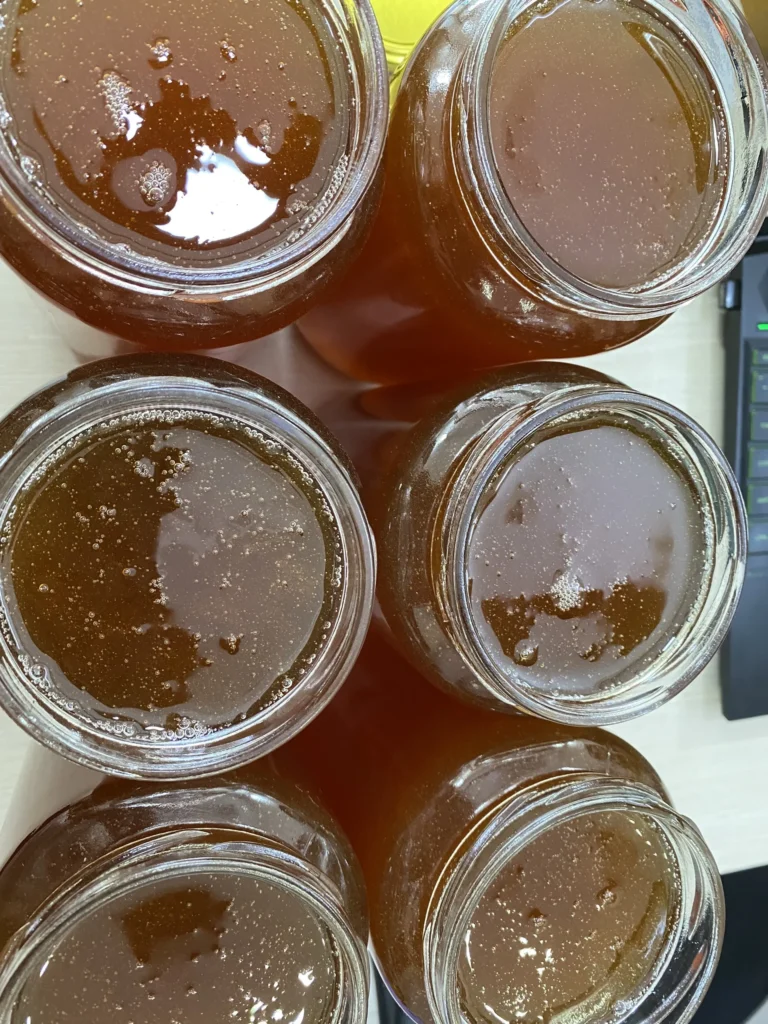 Z3310127701048_a0002e58440f16ff0df43b75cd24fcda