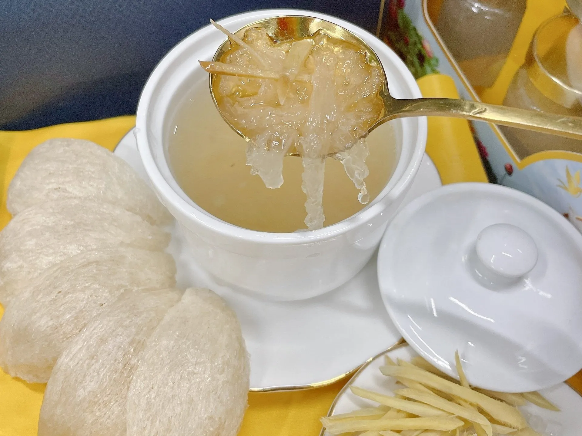 Tác dụng của tổ yến có thể bạn chưa biết 14 Khám phá mới trong yến sào thành phần Acid Sialic