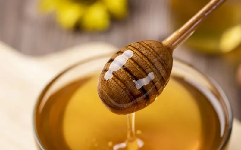 NGƯỜI GIÀ UỐNG MẬT ONG CÓ TỐT KHÔNG? TÁC DỤNG CỦA MẬT ONG VỚI NGƯỜI GIÀ 19 Image 132