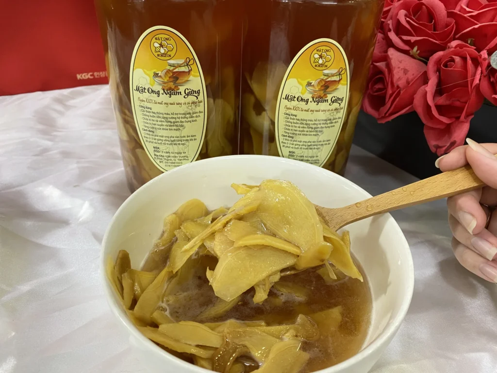 UỐNG GỪNG NGÂM MẬT ONG VÀO LÚC NÀO TỐT NHẤT ? 8 Z3867326182964_dd822a9af62b1fbfecabb5dc58d5587d 1