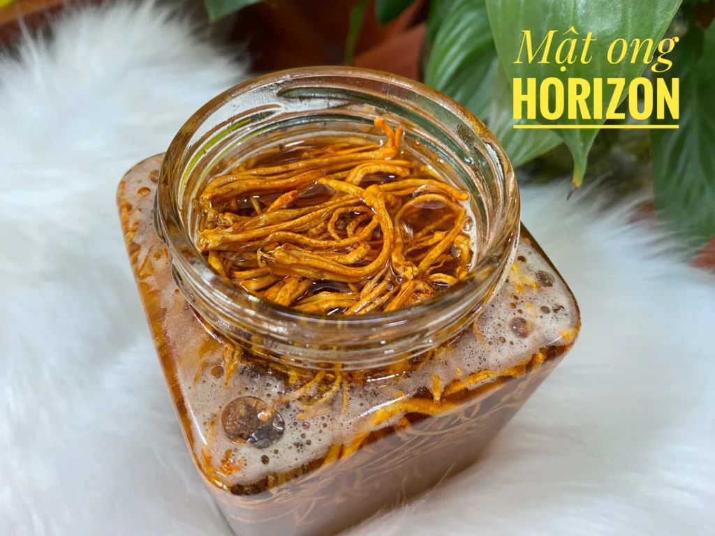 Công dụng khi kết hợp đông trùng hạ thảo ngâm mật ong