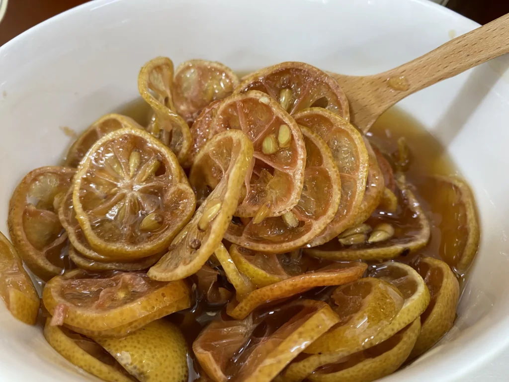 CÔNG DỤNG CỦA CHANH ĐÀO NGÂM MẬT ONG 7 Z4088174472911_4e771f8655b2a391efef01b2d8df744b