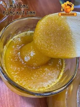 Mật ong cũng là hỗn hợp đường tự nhiên và nước